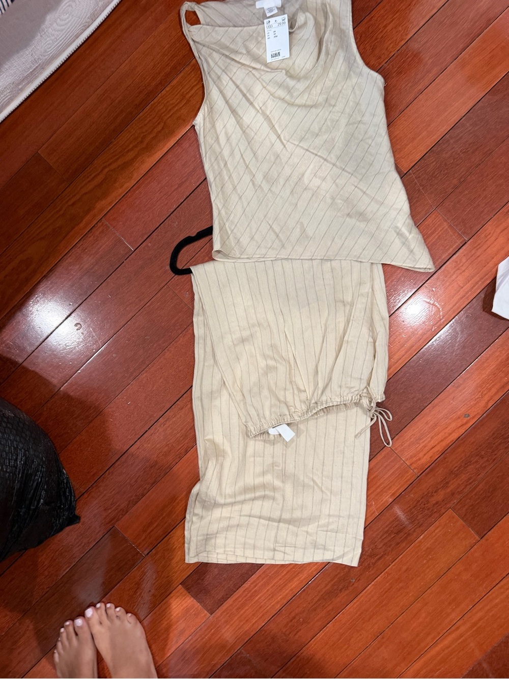 Unbranded Beige Ribbed Drawstring Skirt - Casual Women's Skirt